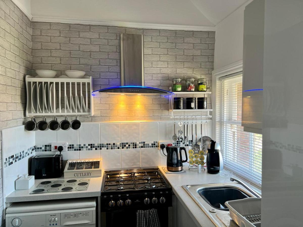 34Three Apartamento Lytham St Annes Exterior foto