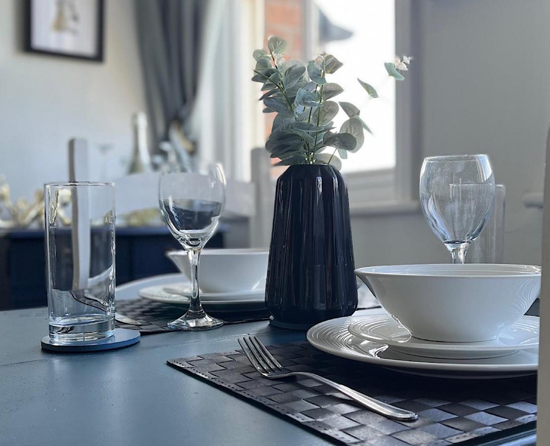34Three Apartamento Lytham St Annes Exterior foto