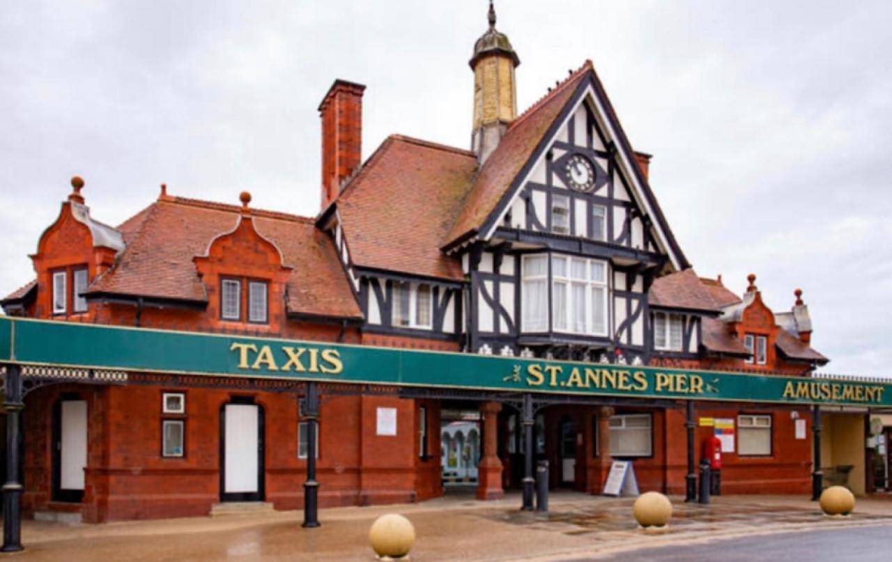 34Three Apartamento Lytham St Annes Exterior foto
